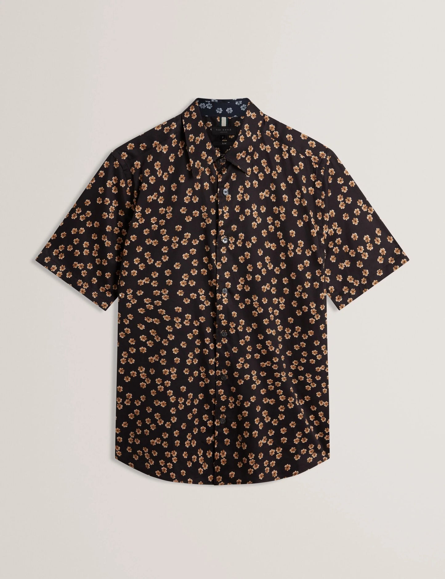 NIKSHO | BLACK