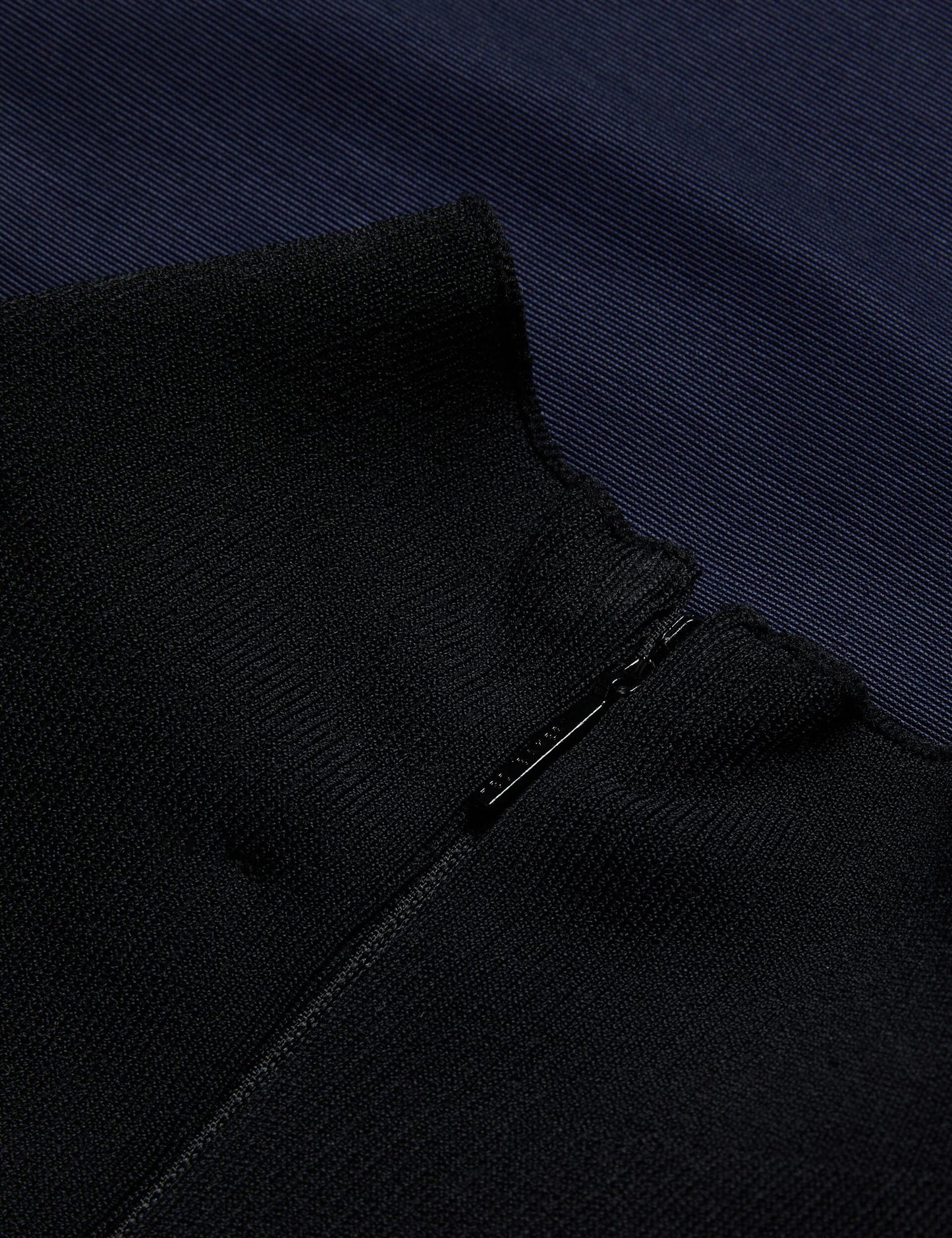 CHIRA | BLACK
