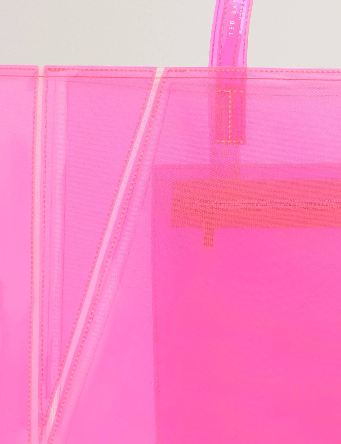 VINESSA | PINK