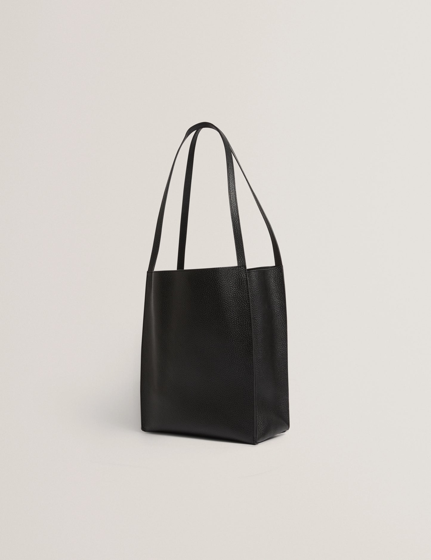 TAALA | BLACK