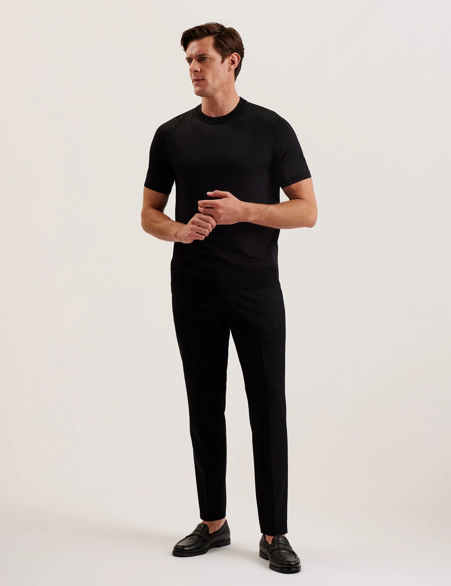 REYON | BLACK