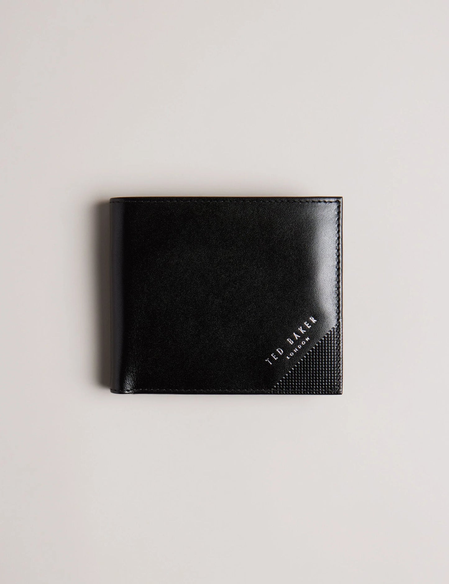 PRUGS | BLACK