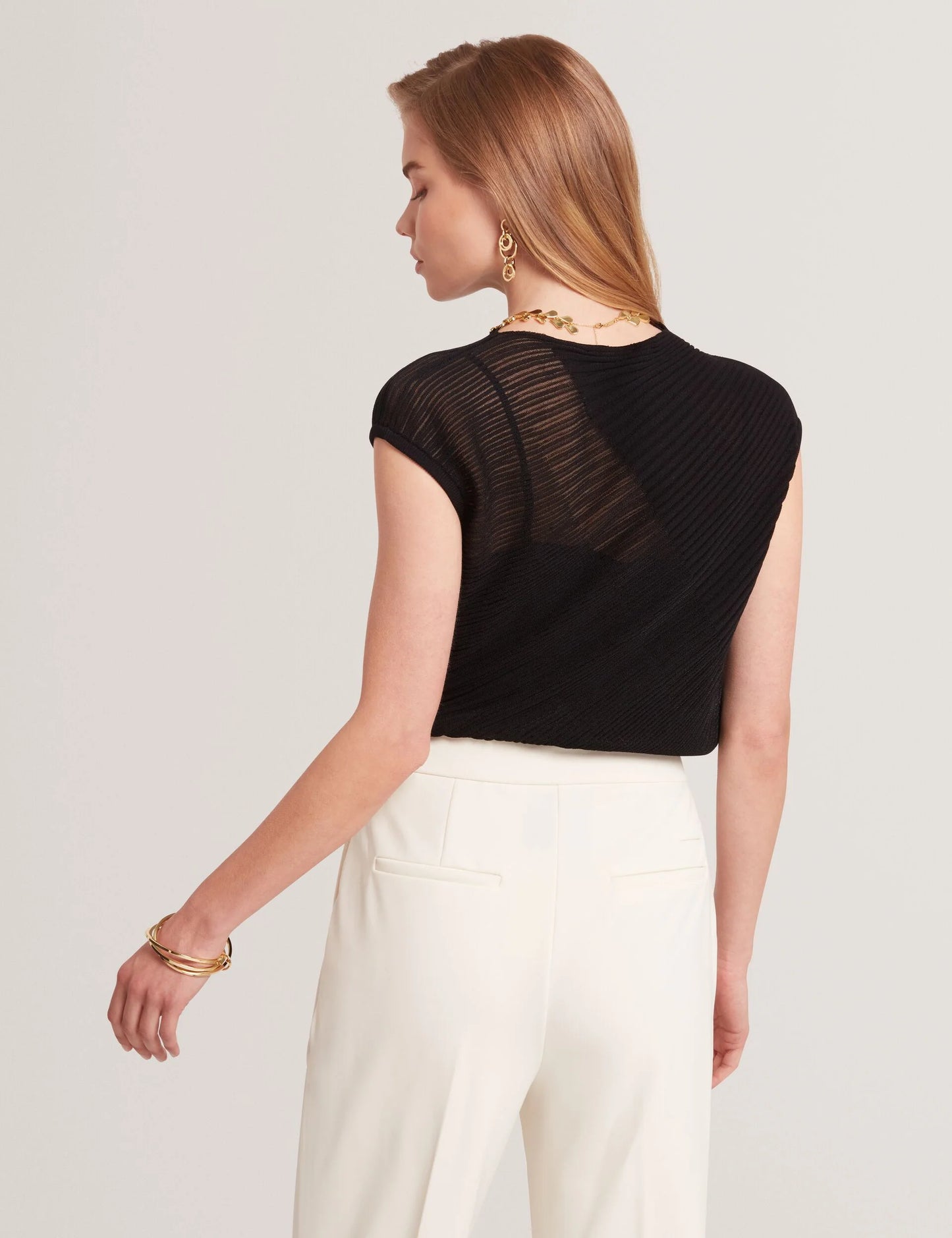 LAYYNII | BLACK
