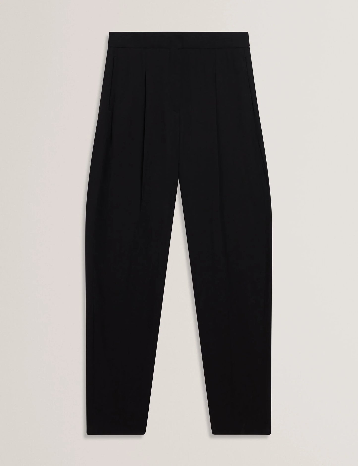 KIOLLI | BLACK