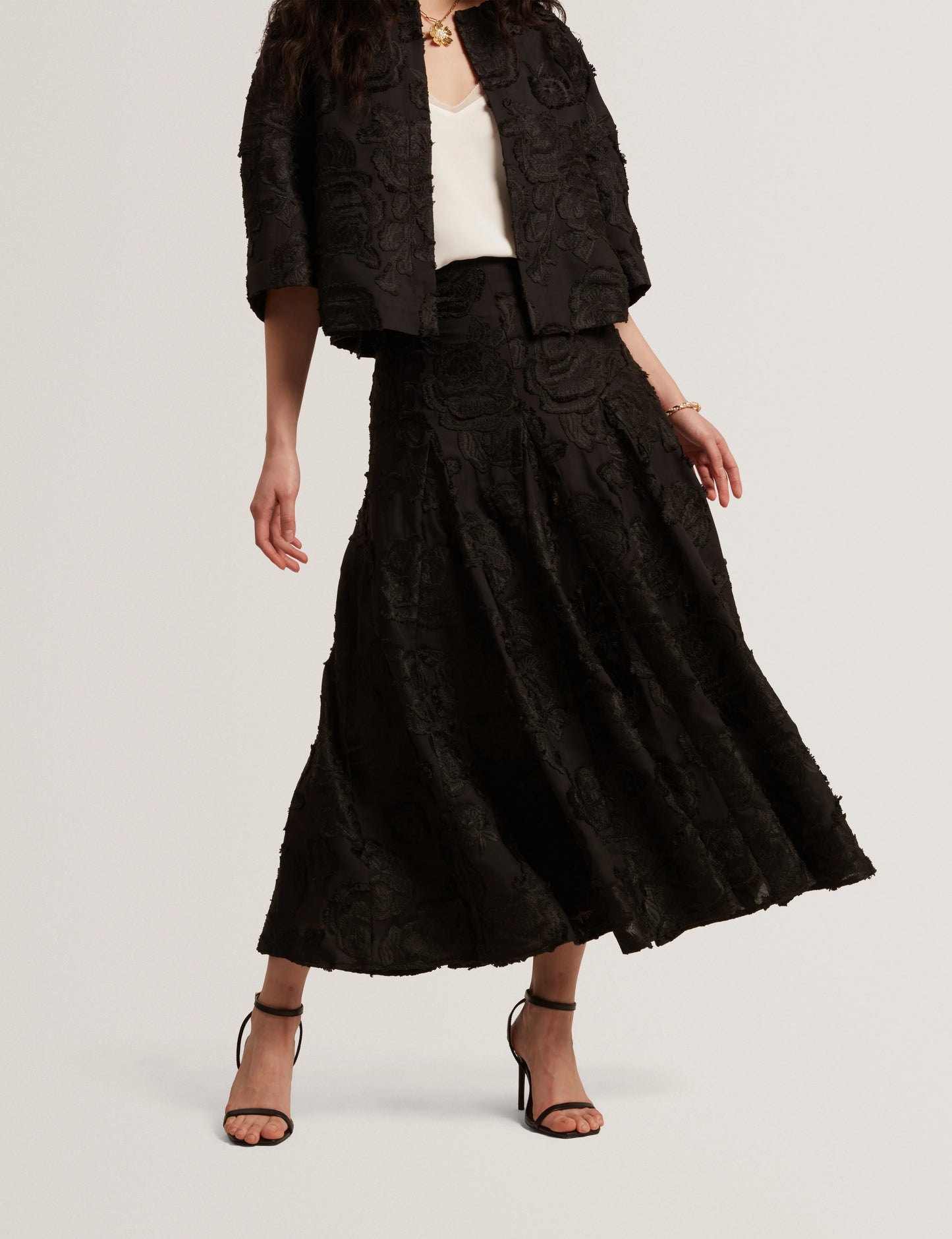 ECCRINA | BLACK