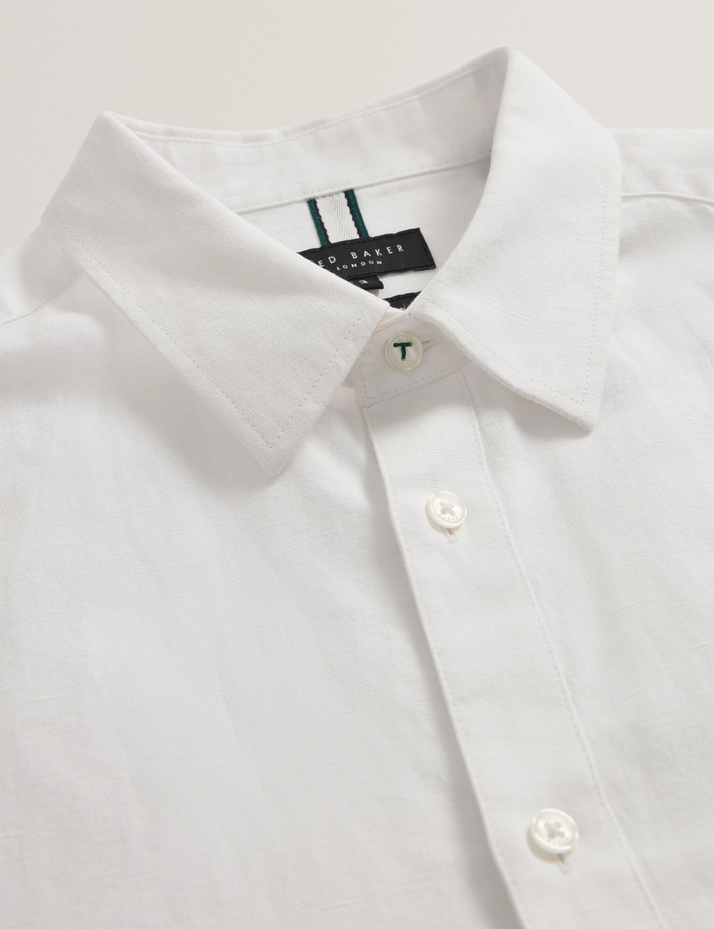 ZAFRA | WHITE
