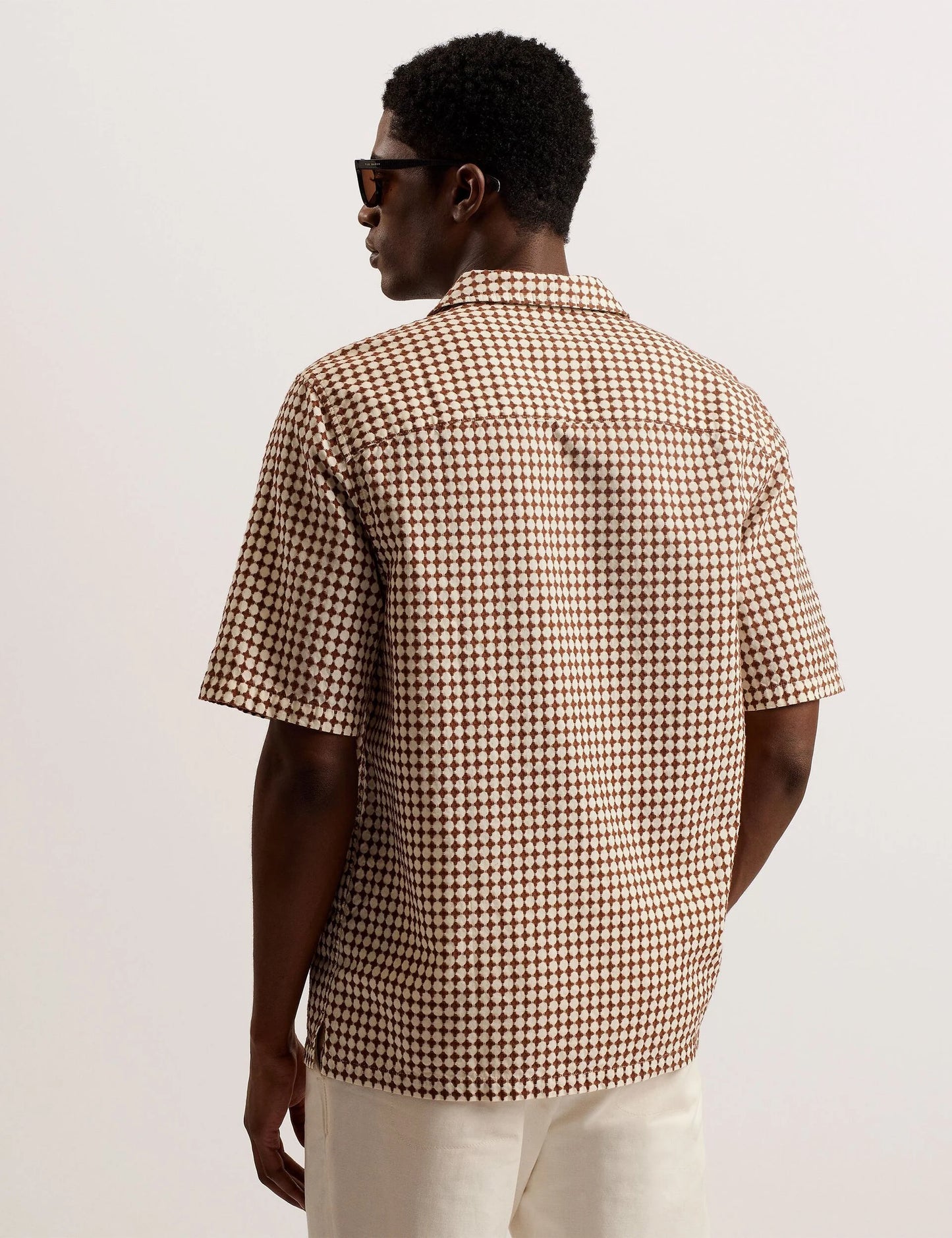 OISE | BROWN