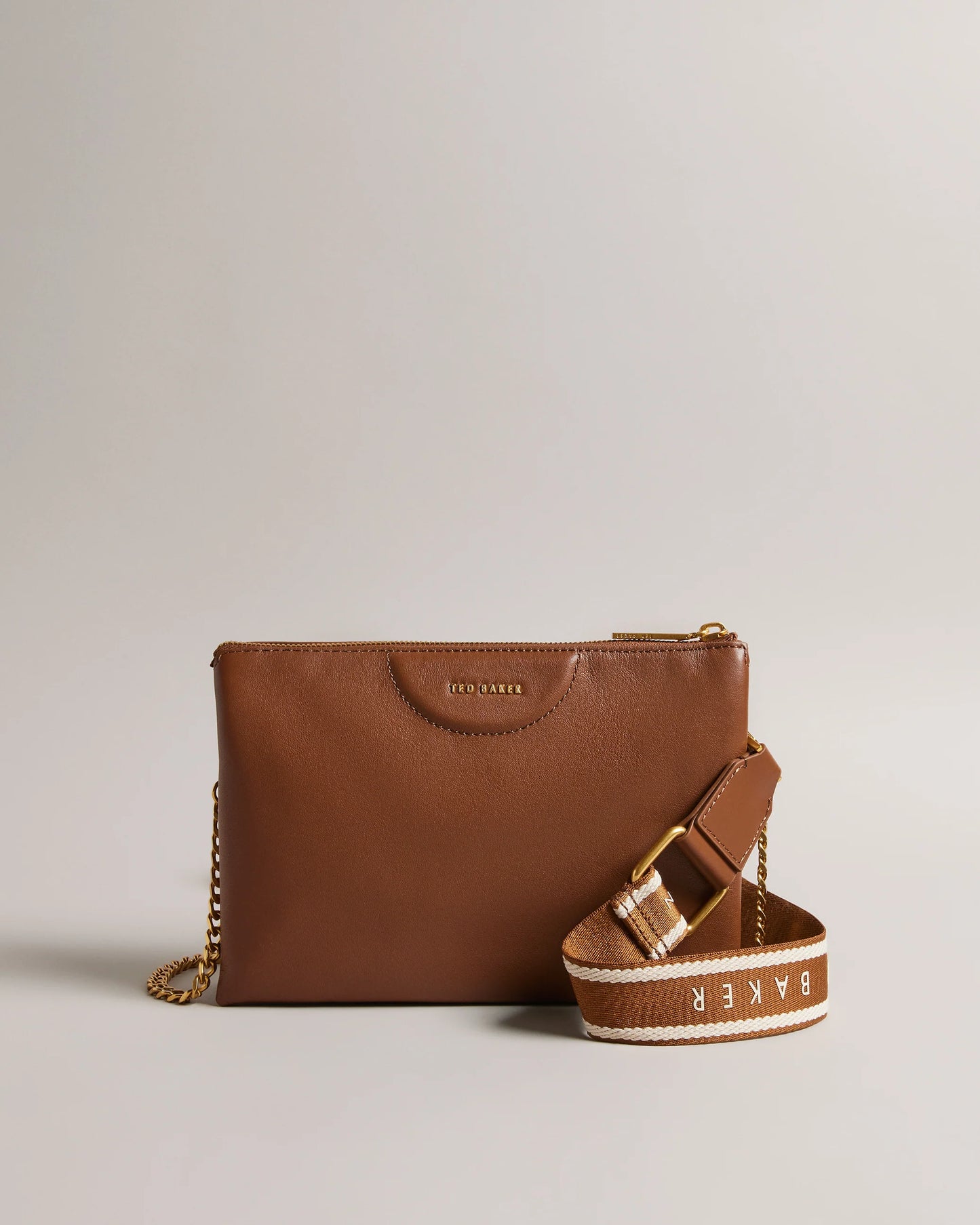 ESILLE | BROWN