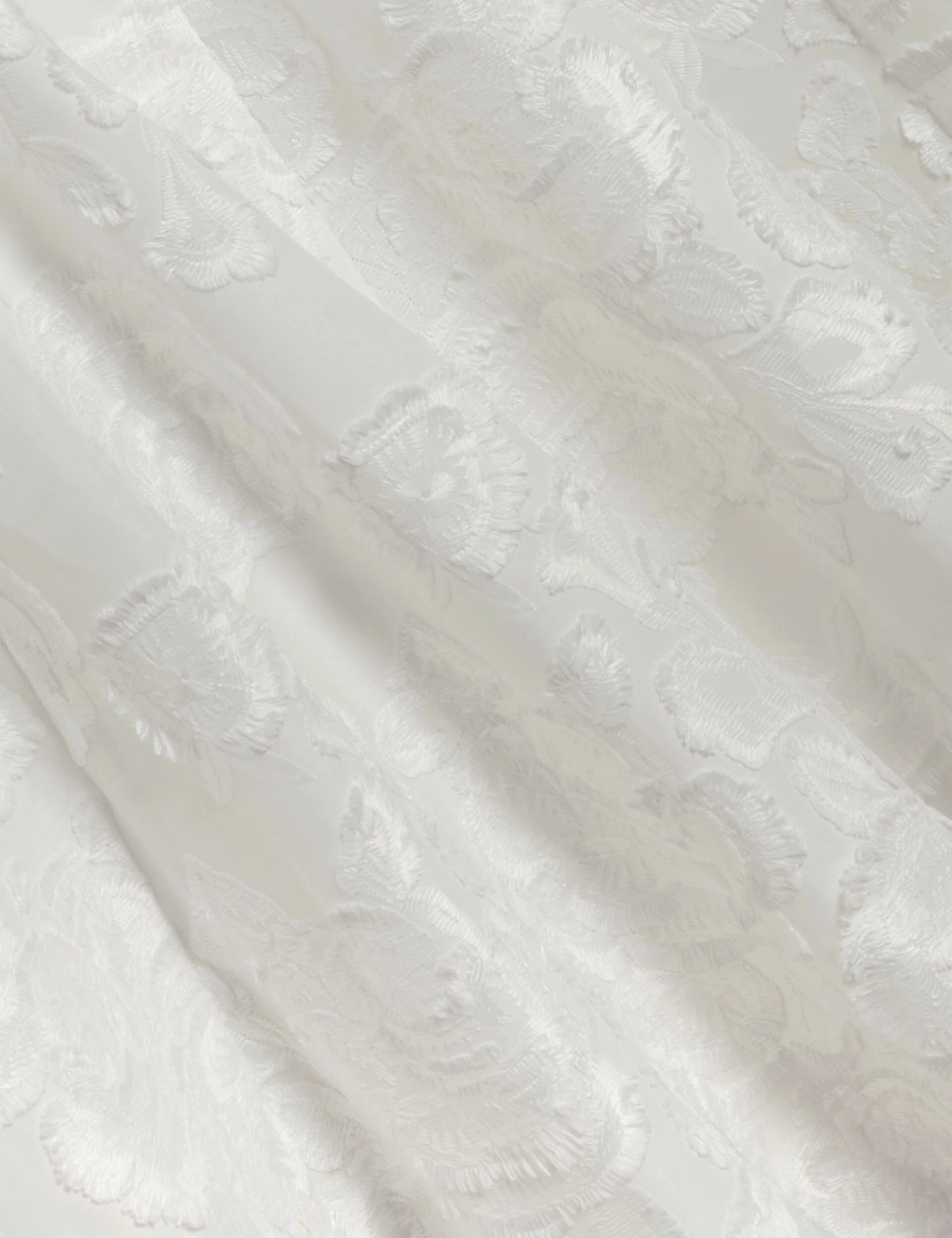 ECCRINA | WHITE