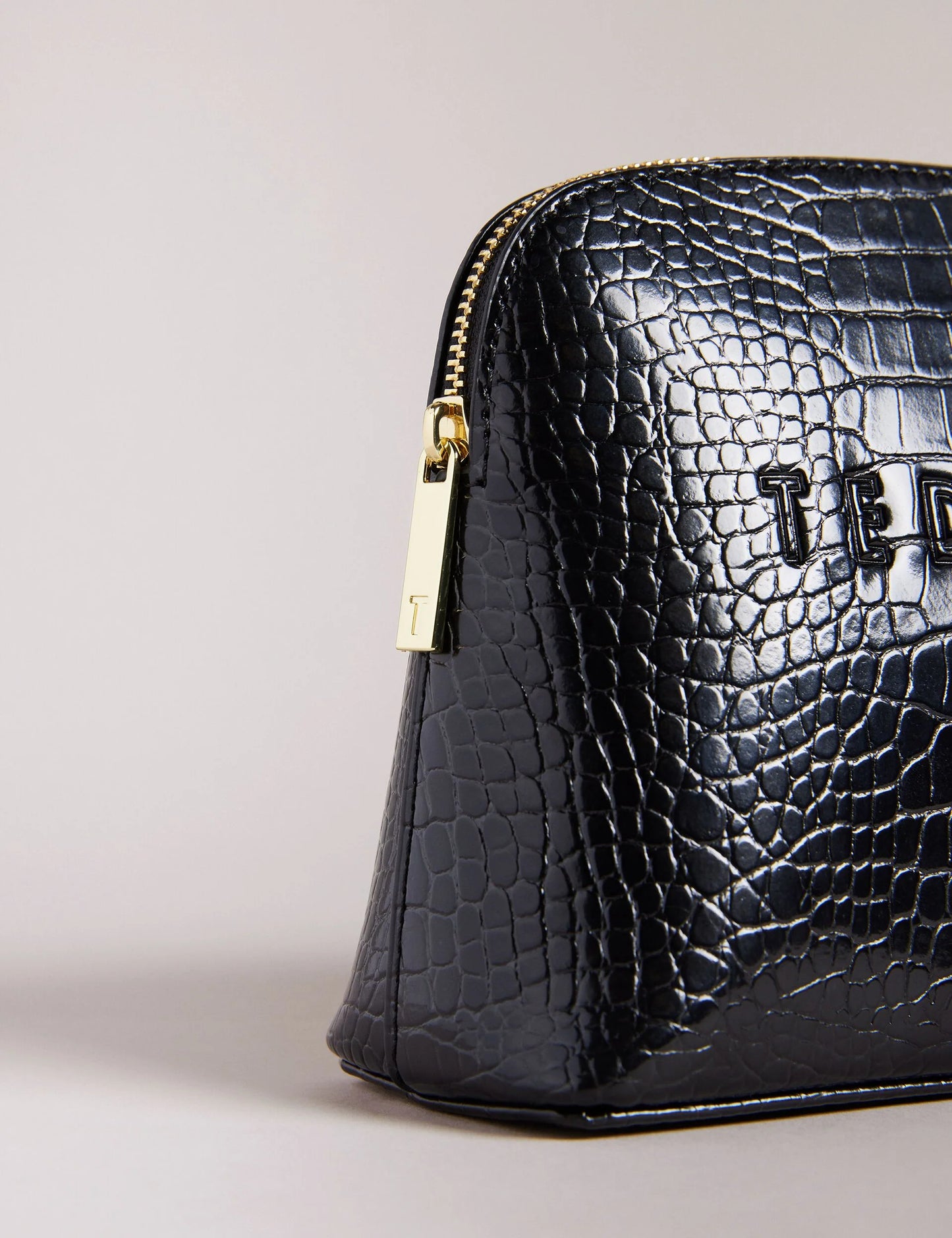 CROCALA | BLACK