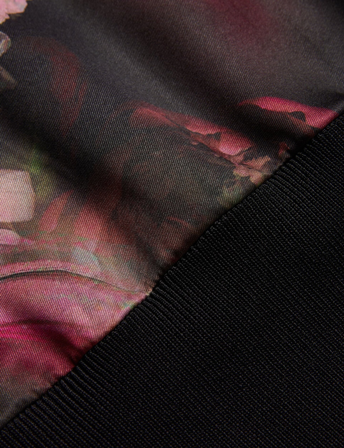 TABITHR | BLACK