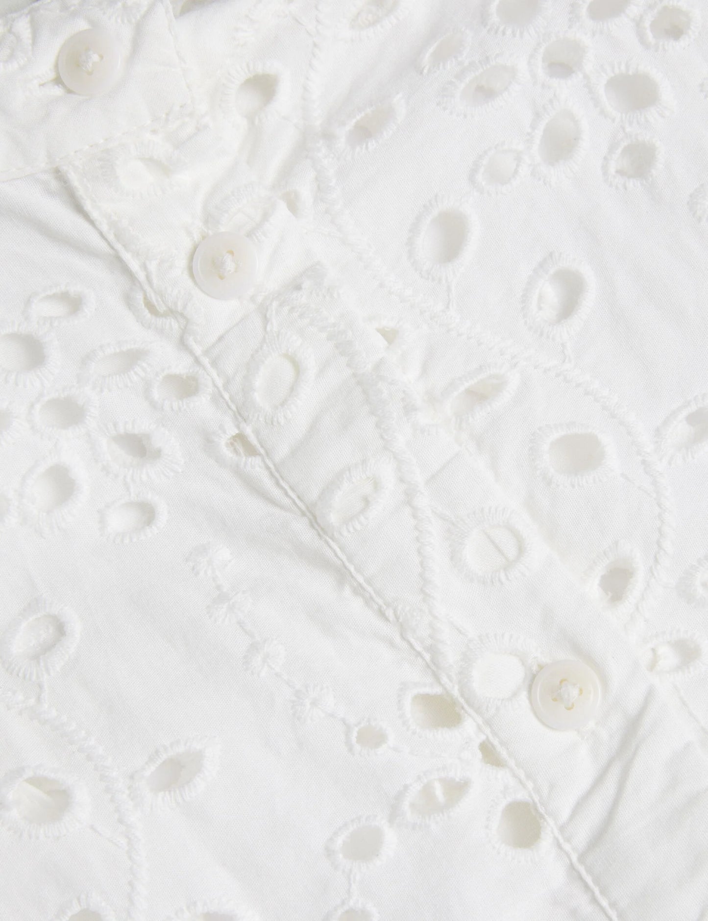 NIKAIA | WHITE