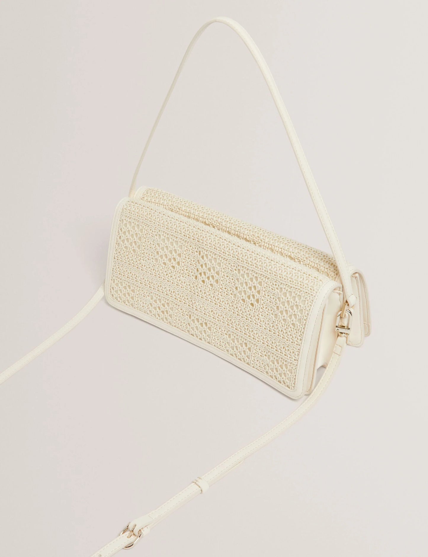 PETTRIA | IVORY