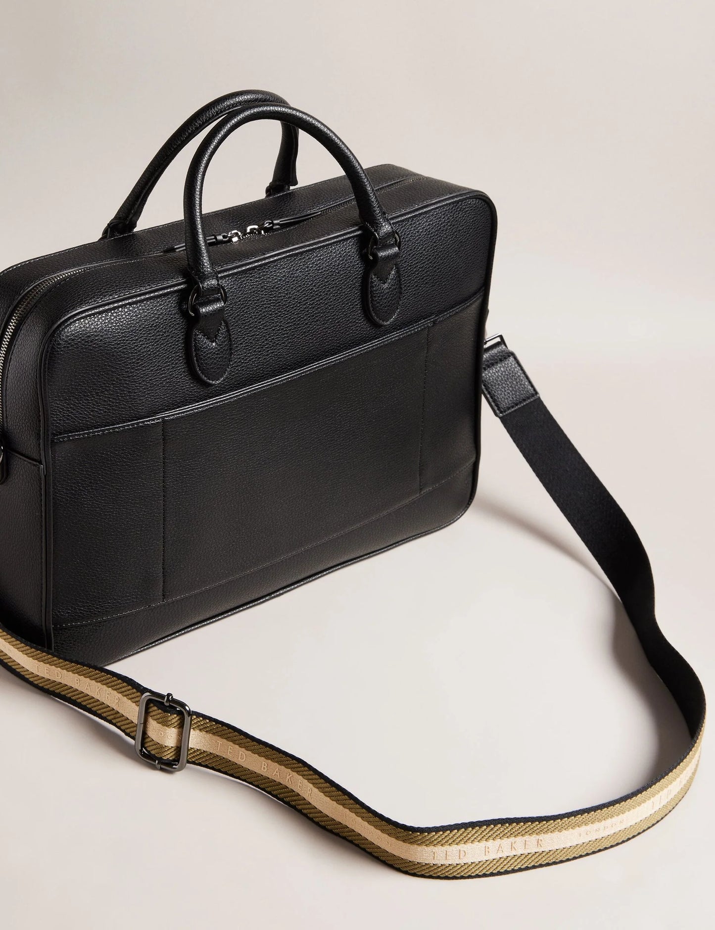 KADEN | BLACK