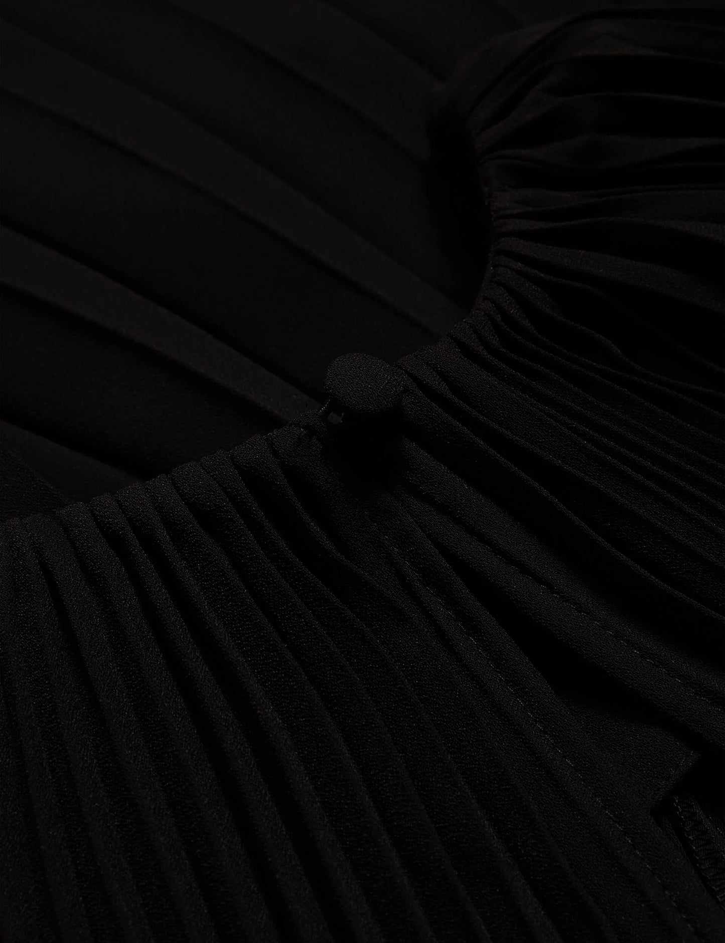 CONVALA | BLACK