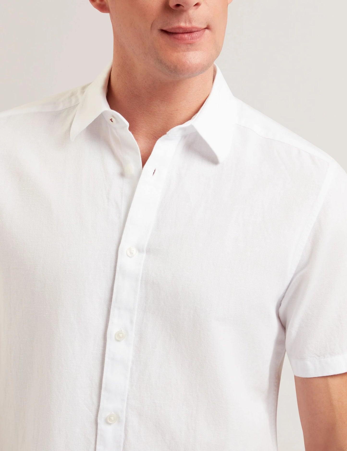 ZEFRE | WHITE