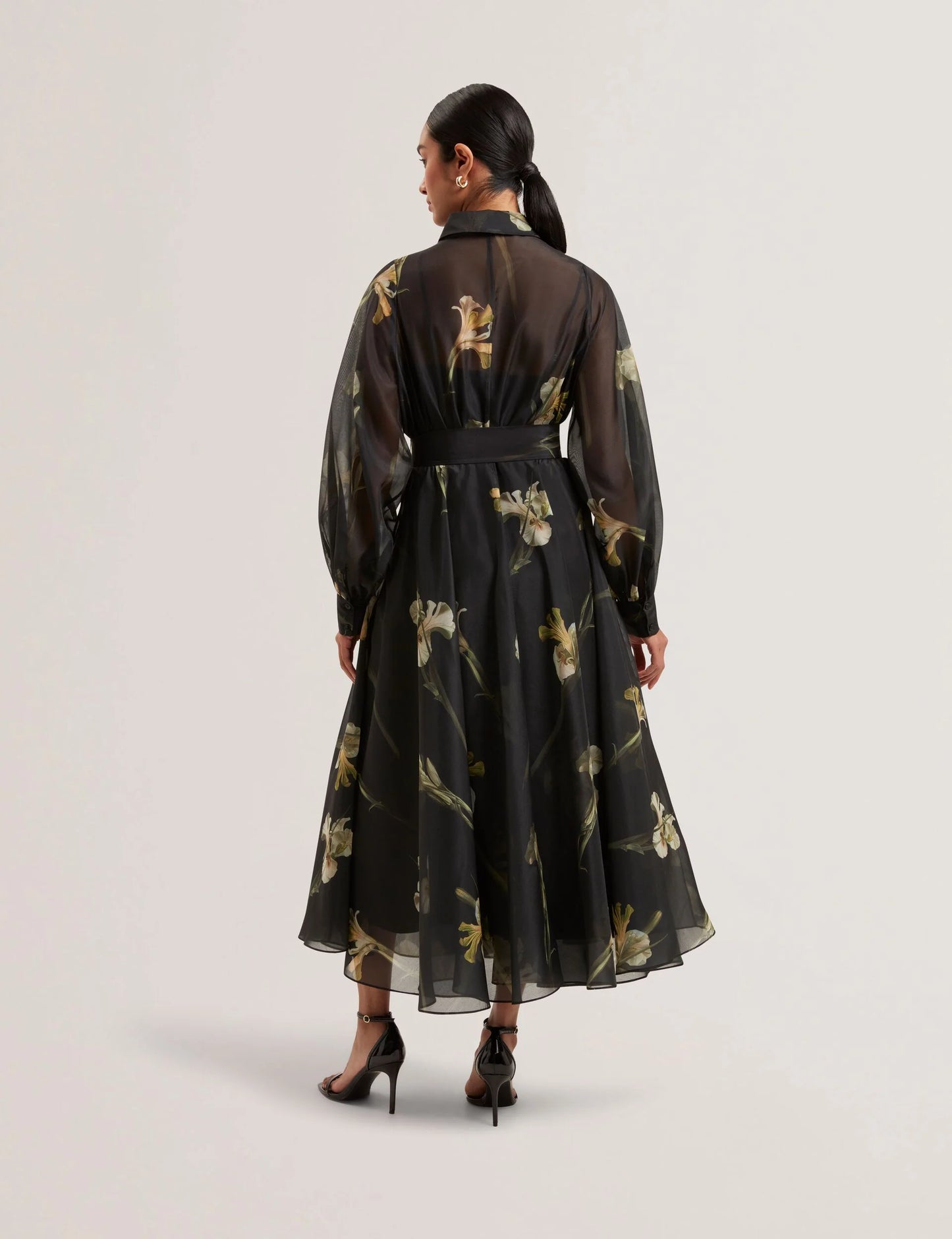 LIORRA | BLACK