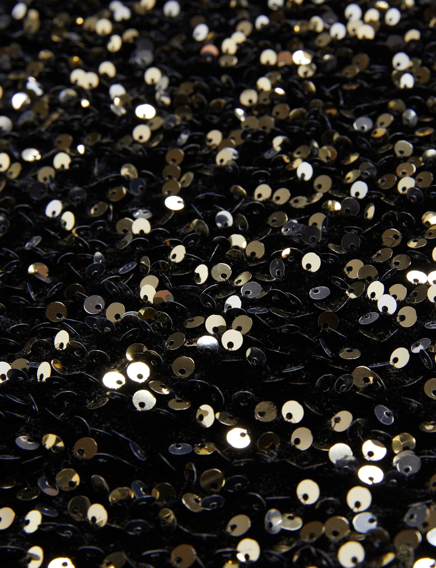 ZARHAAA | BLACK