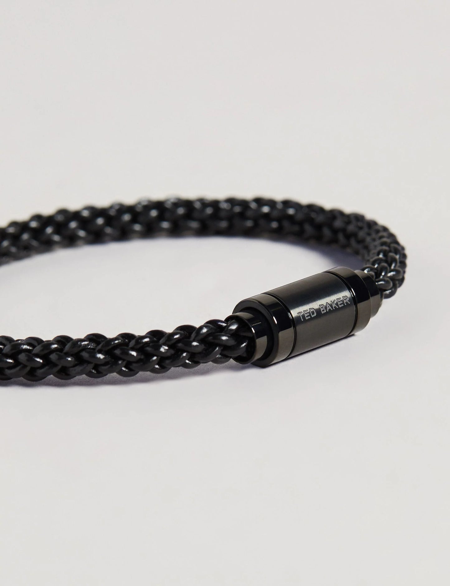 DURAN | BLACK