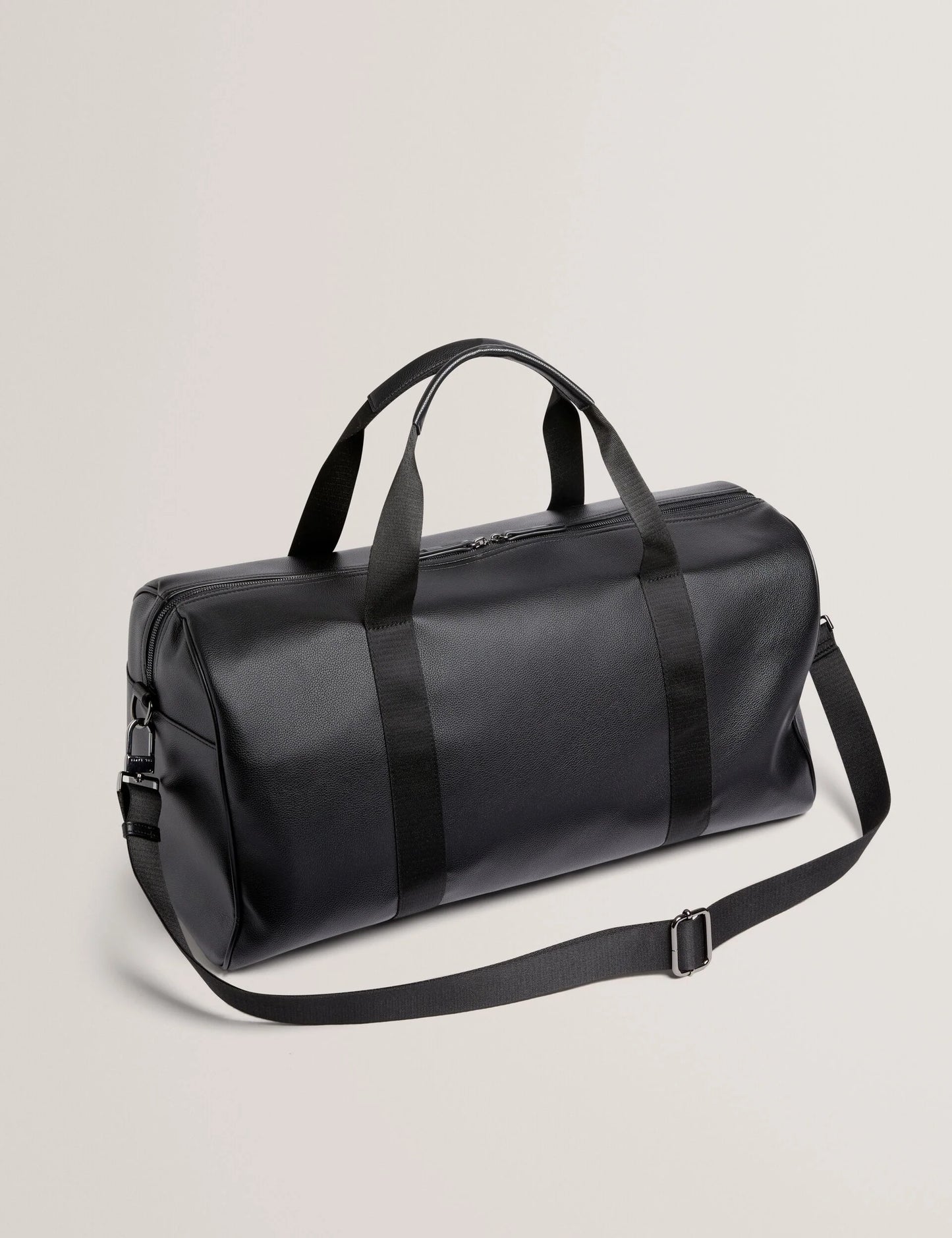 TAISON | BLACK