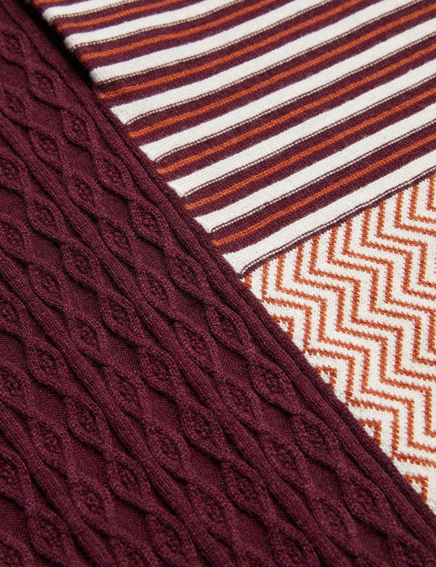 MINSTA | MAROON