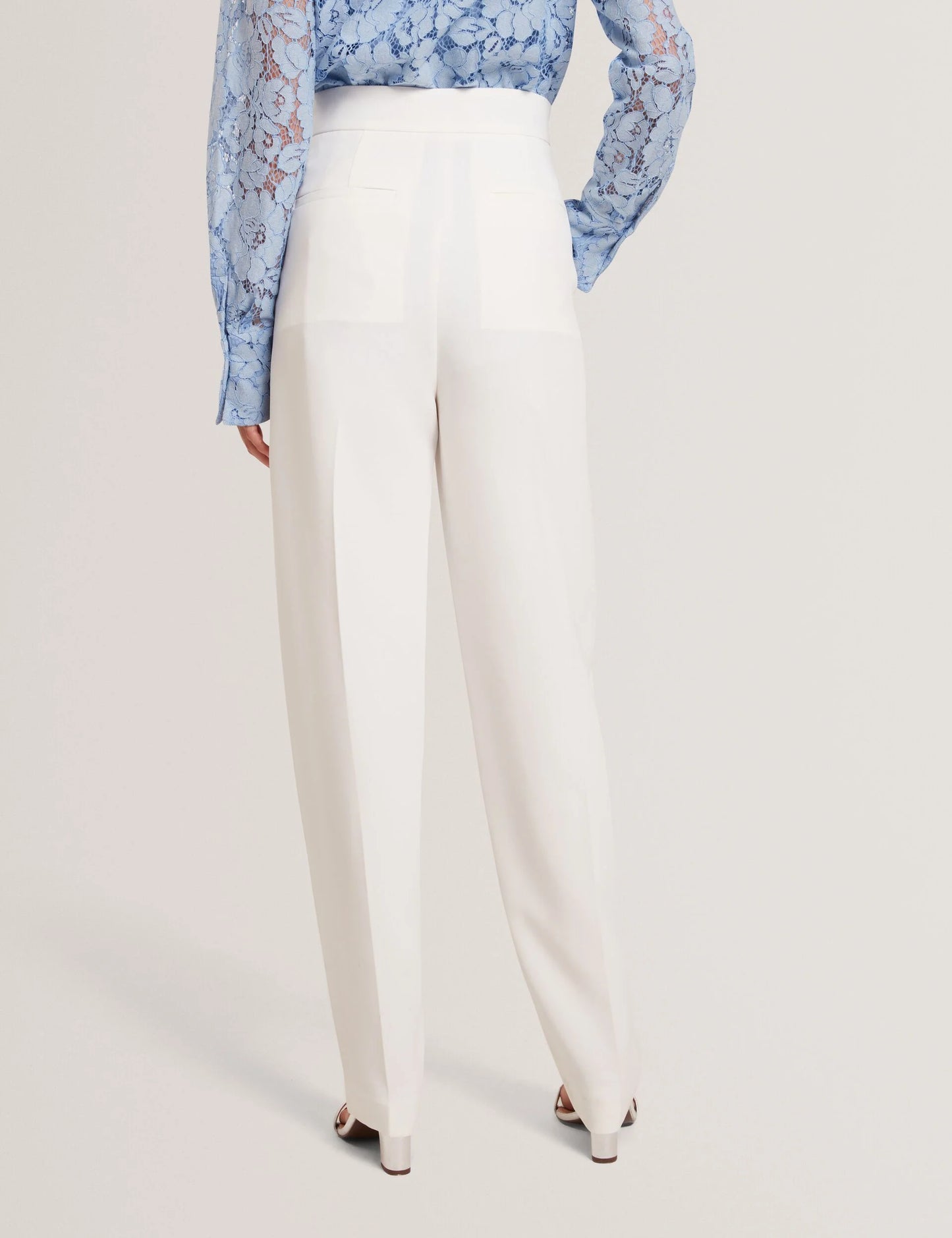 MORRIAT | IVORY