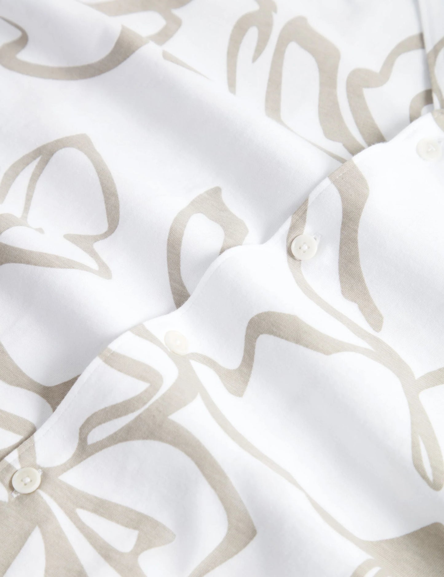 CLAUB | WHITE