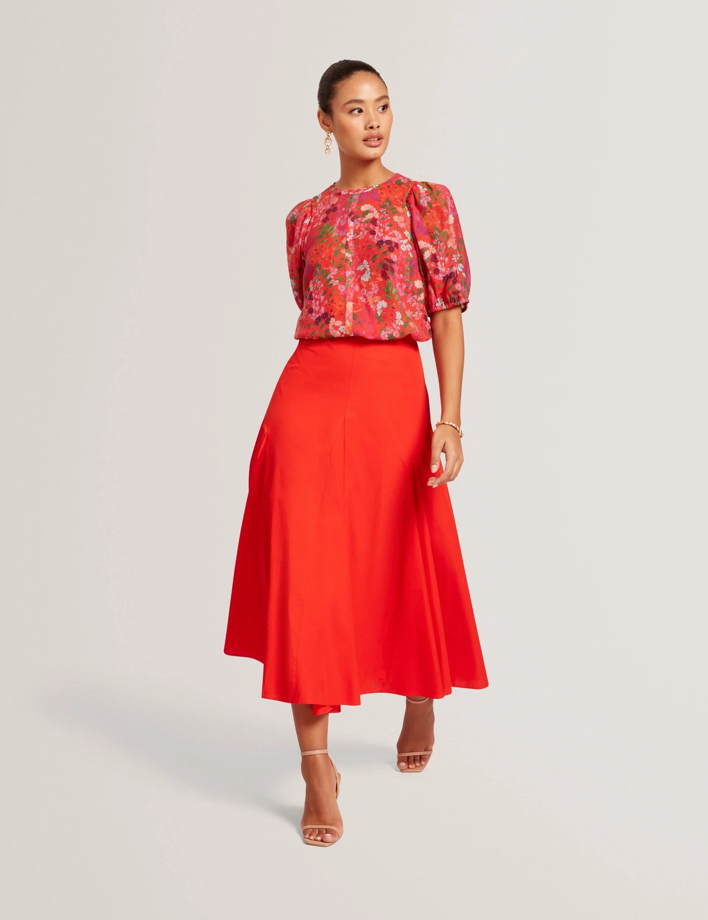 HAHTIE | RED