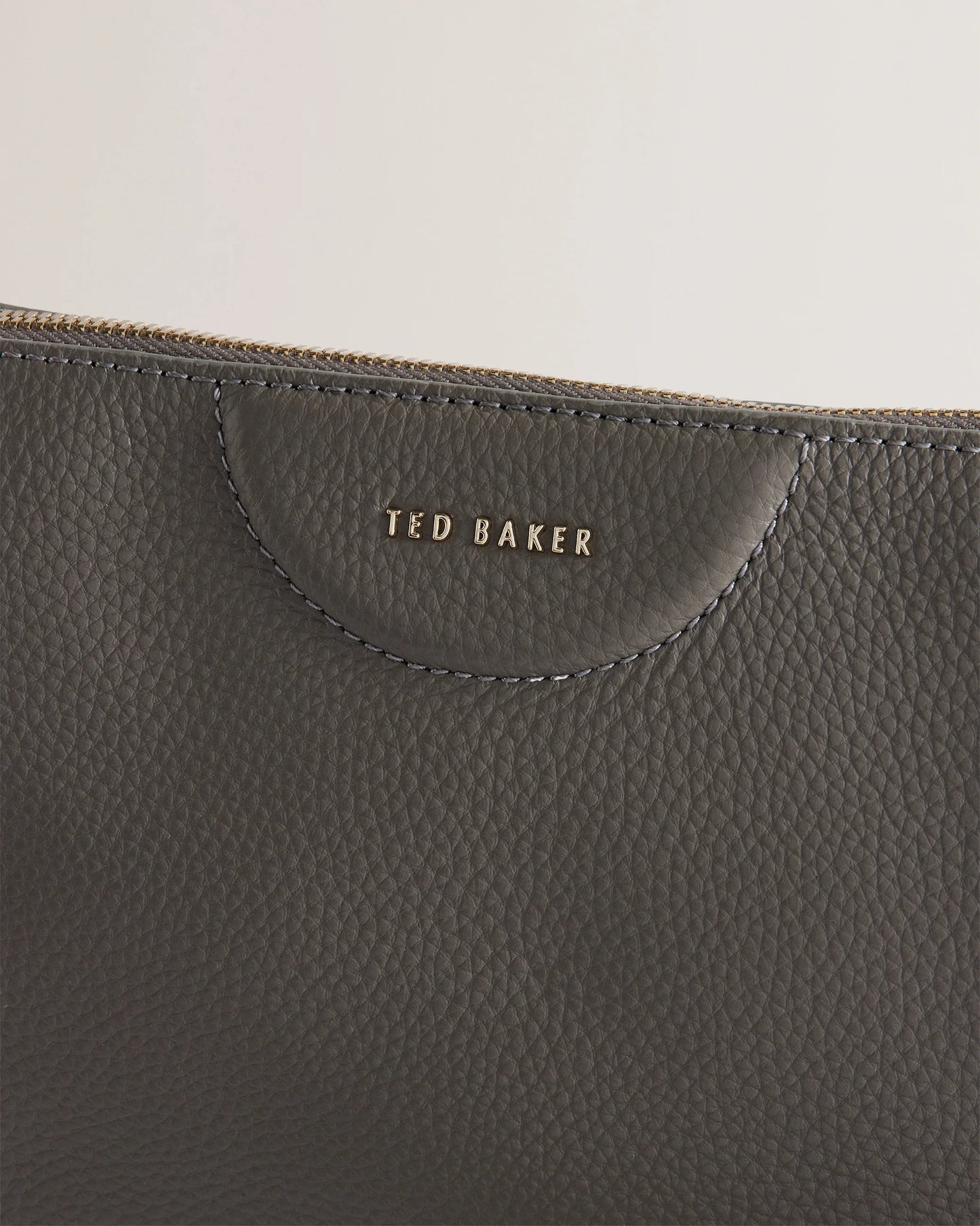 ESILLE | MID-GREY