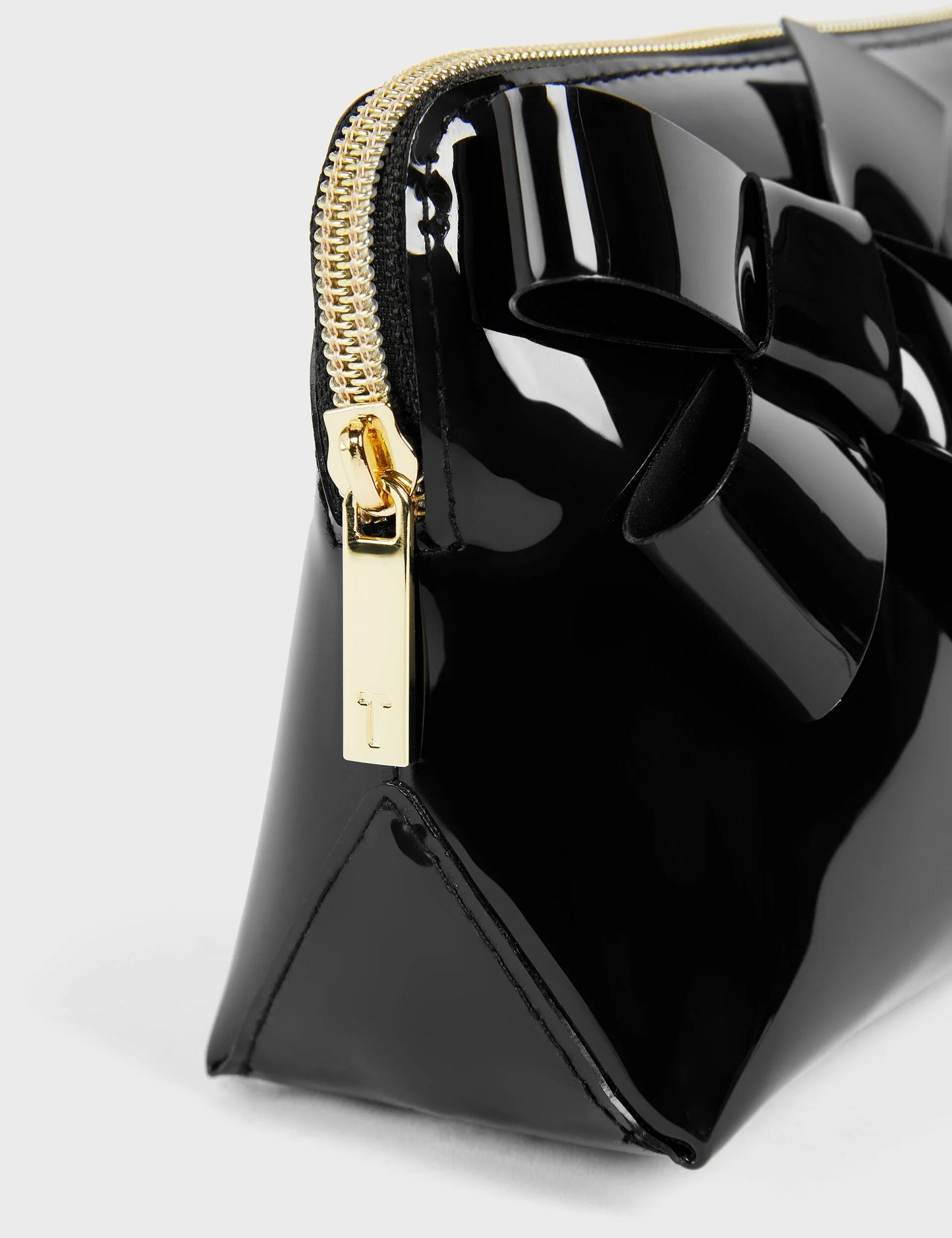 NICOLAI | BLACK