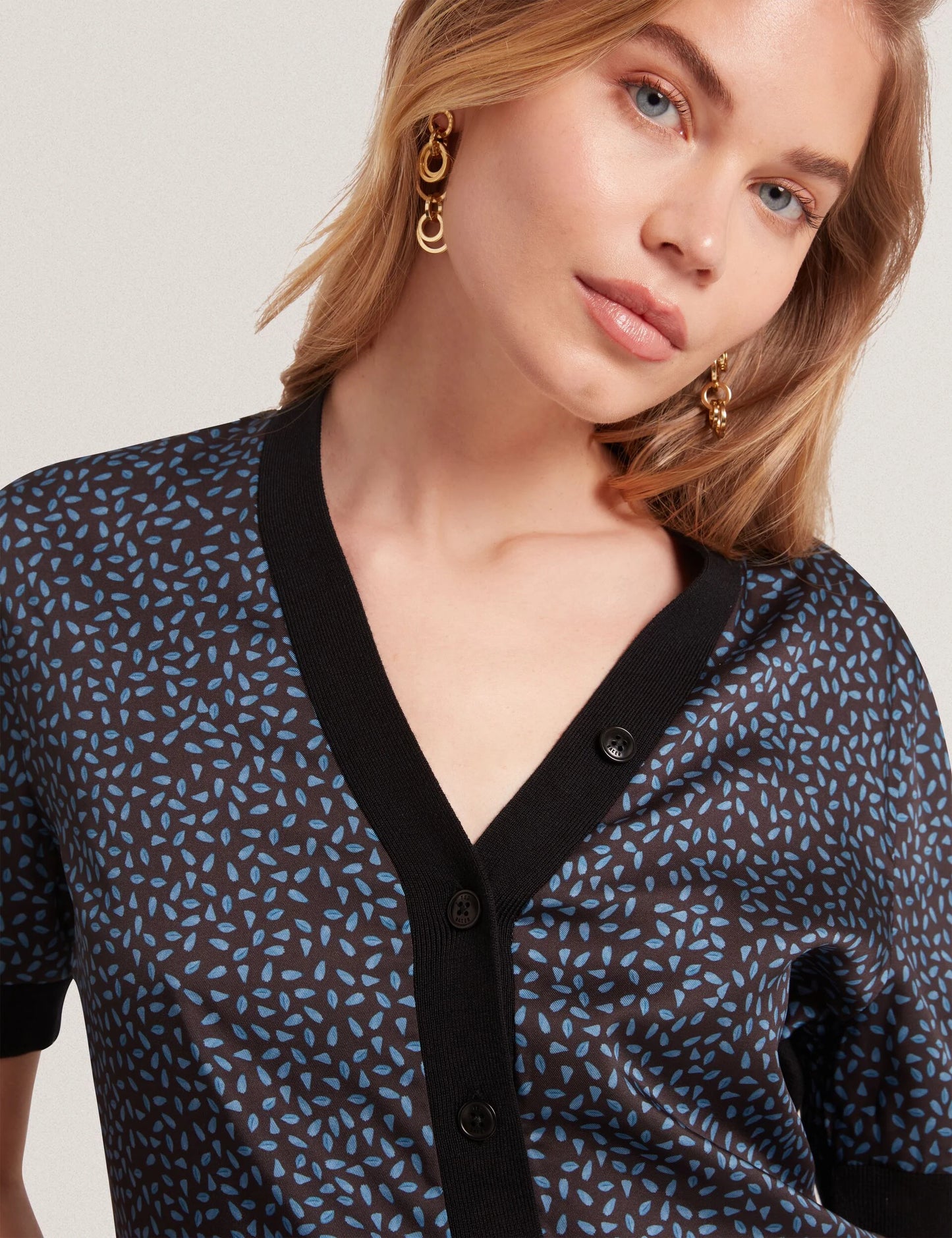 BRIALA | BLACK