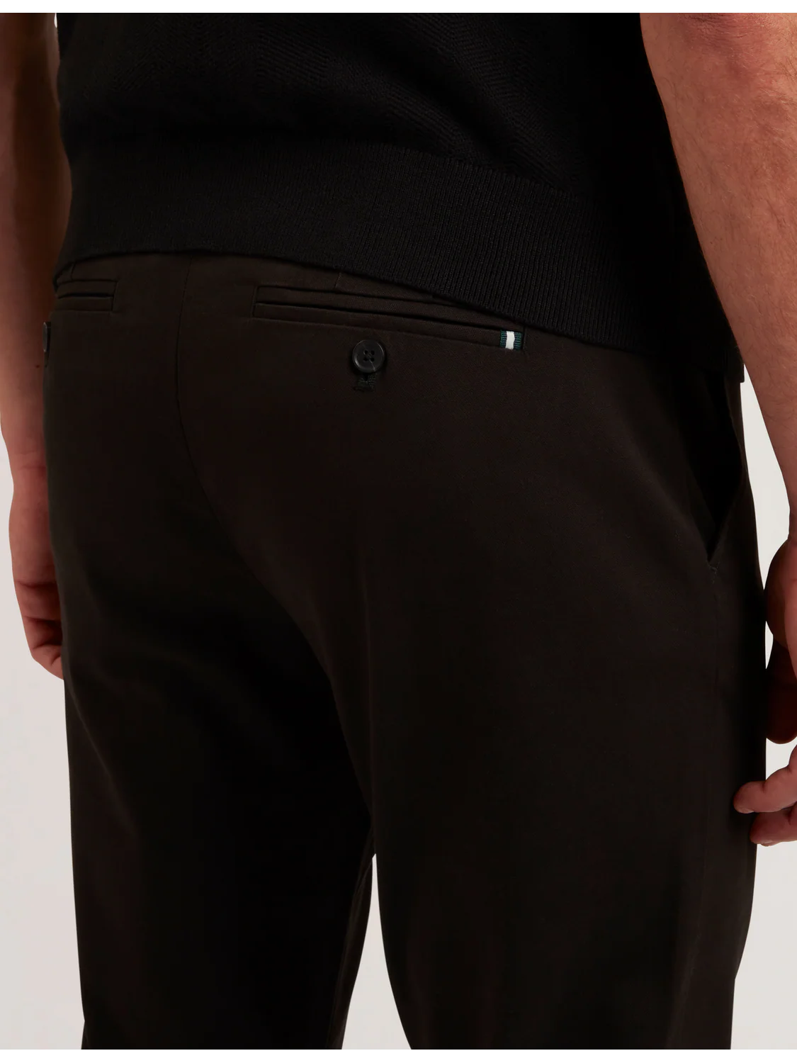 BATFORD | BLACK