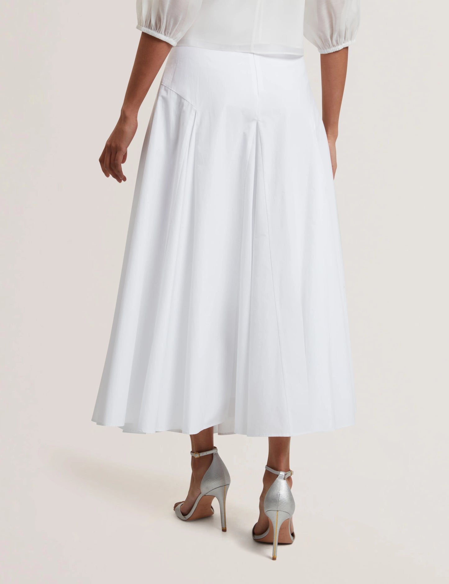 ZANZAH | WHITE
