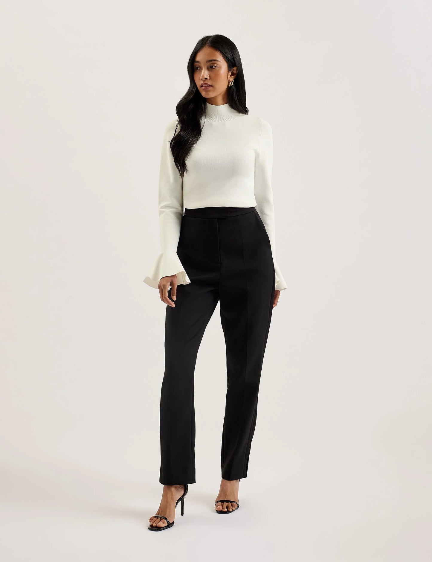 LAYNHA | IVORY