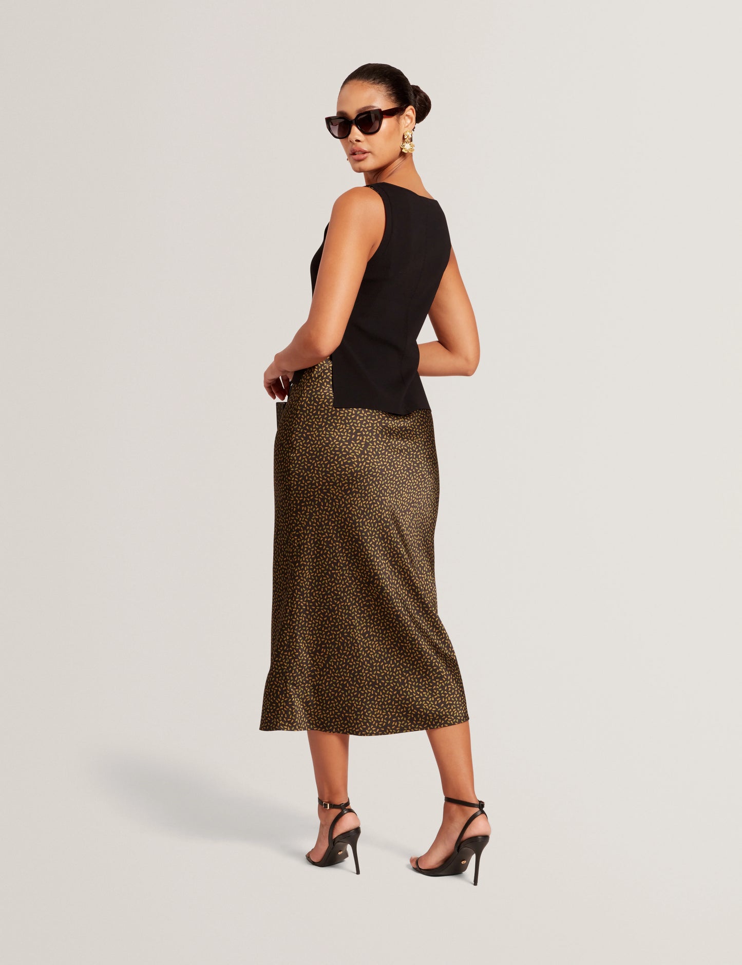 ANDERA | BLACK