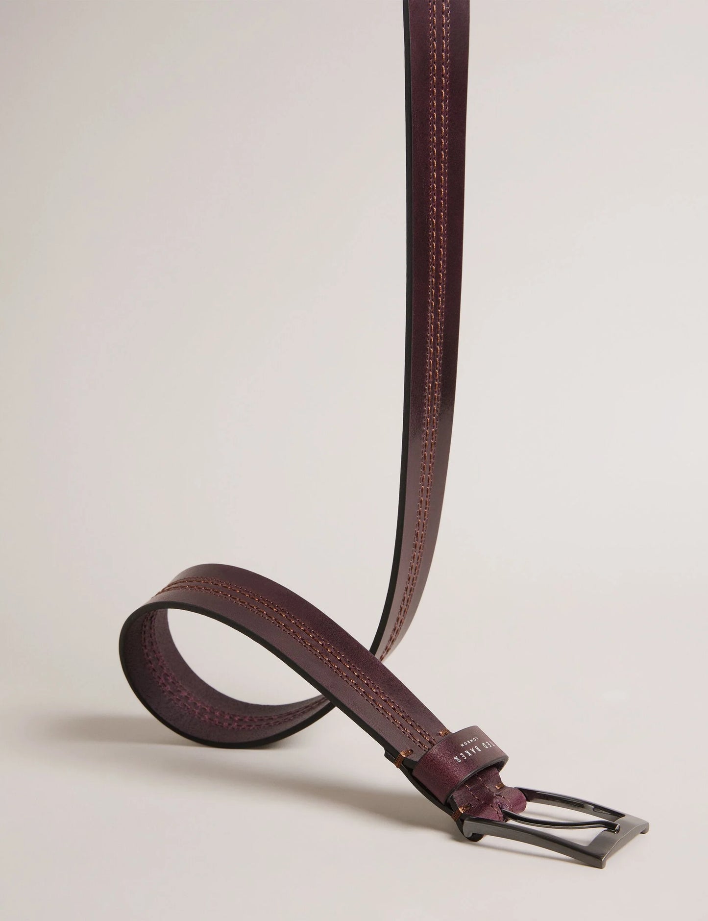 CRISIC | OXBLOOD