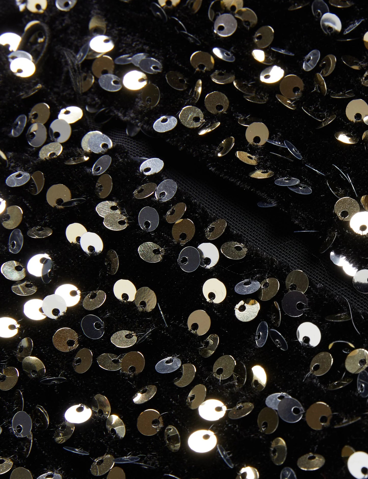 ZARHAAA | BLACK