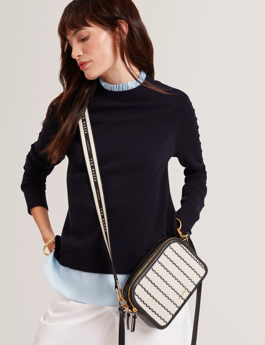 RIVEA | BLACK