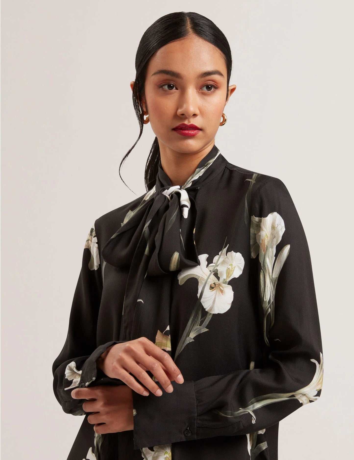 ZAKIIER | BLACK