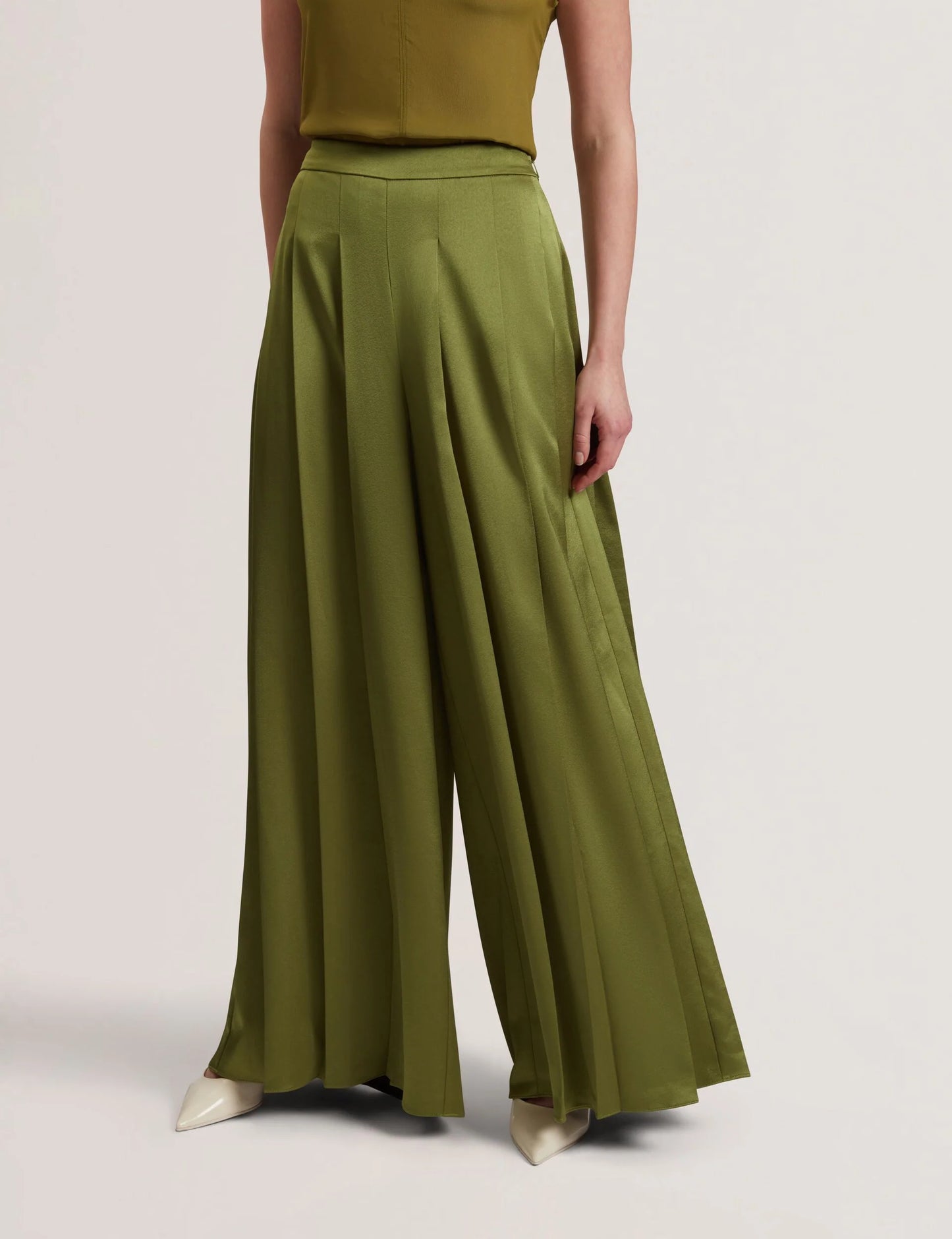 DUUVA | MID-GREEN