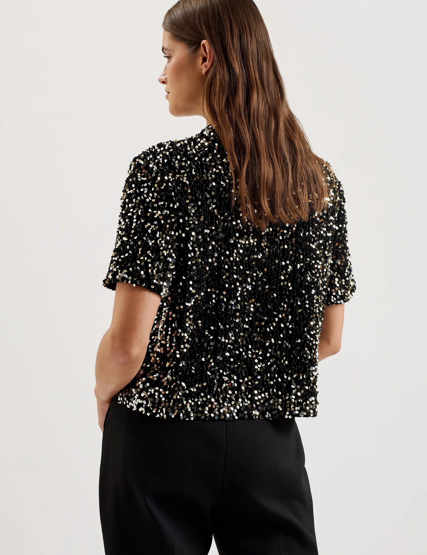 ZARHAAA | BLACK