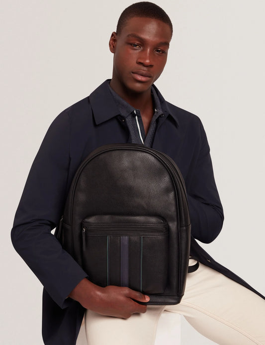 KEVIIN | BLACK
