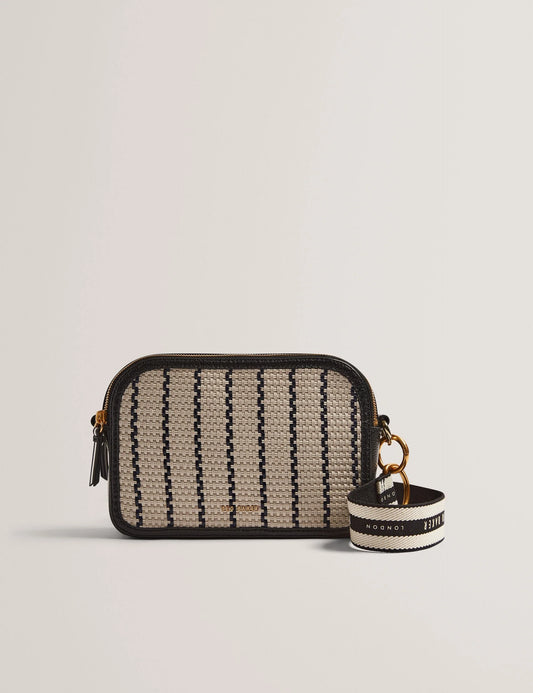RIVEA | BLACK