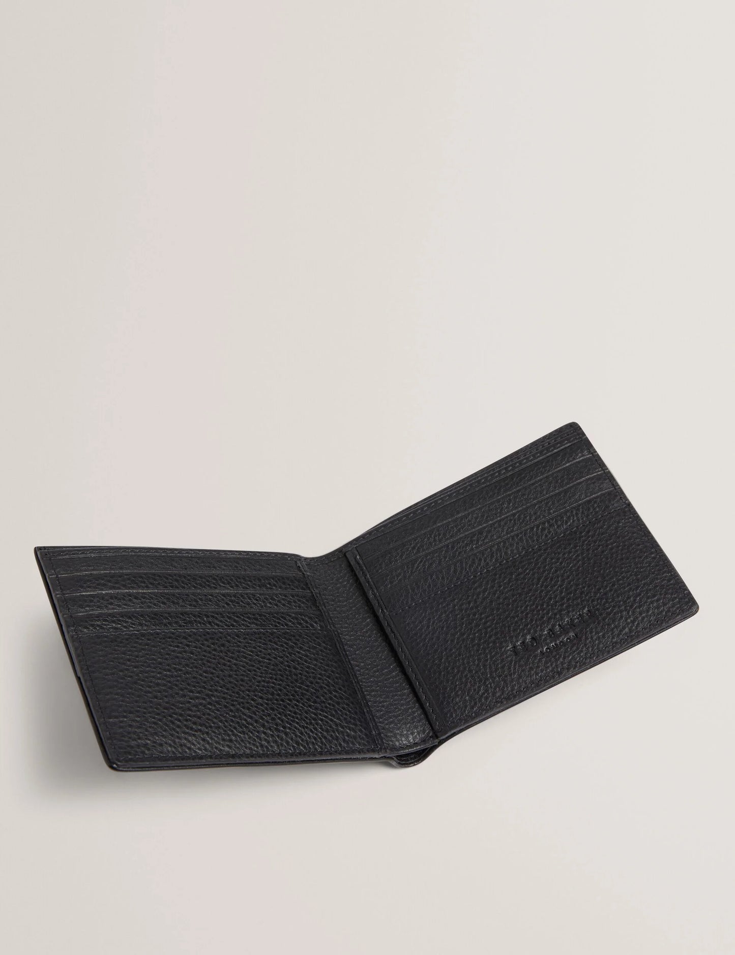 TAIILOR | BLACK