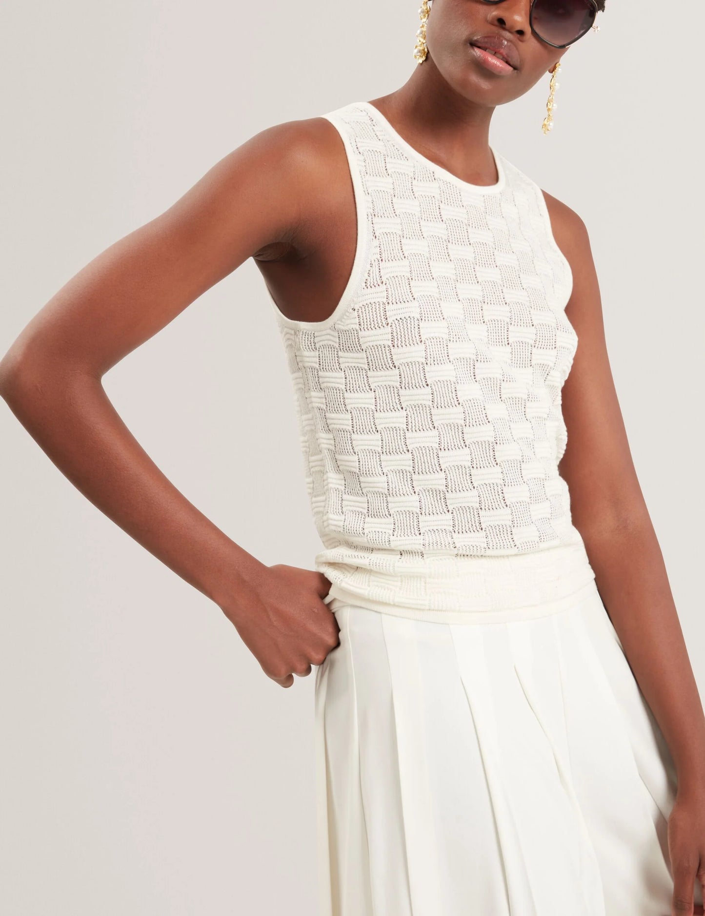 YUNA | WHITE