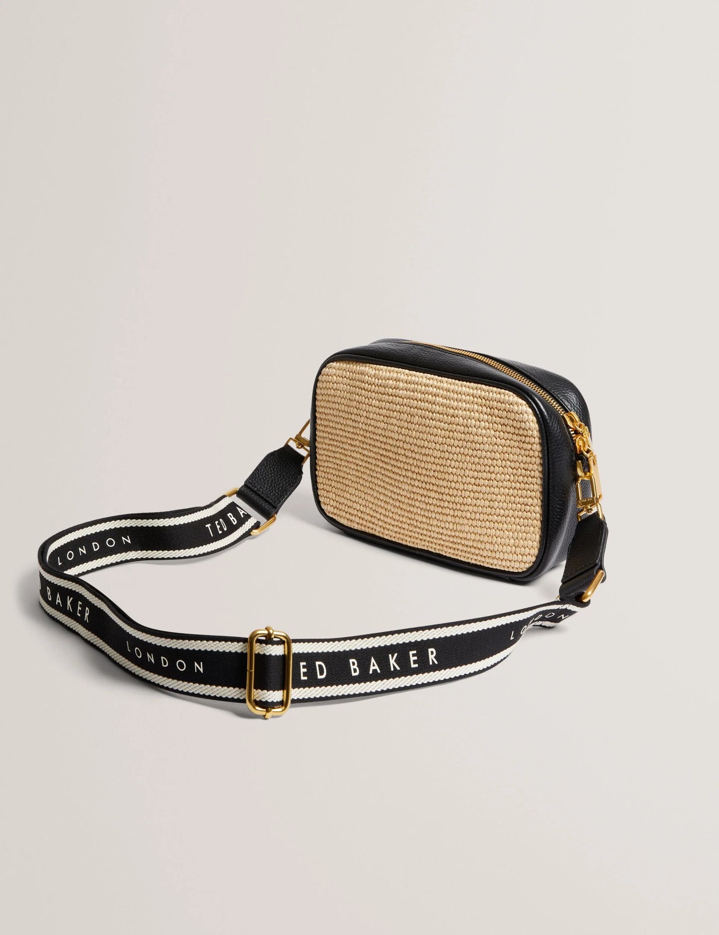 BARDAS | BLACK