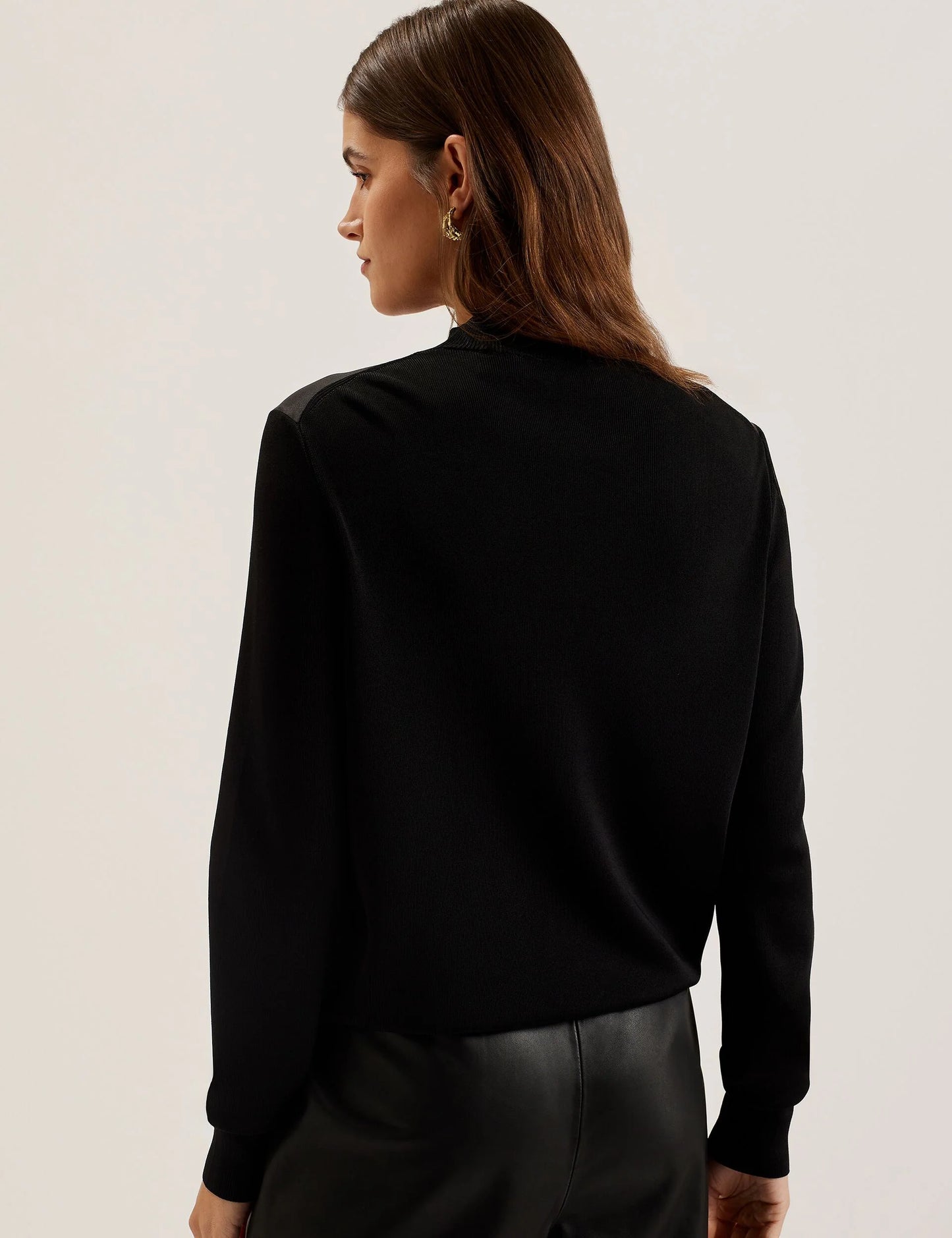 TABITHR | BLACK