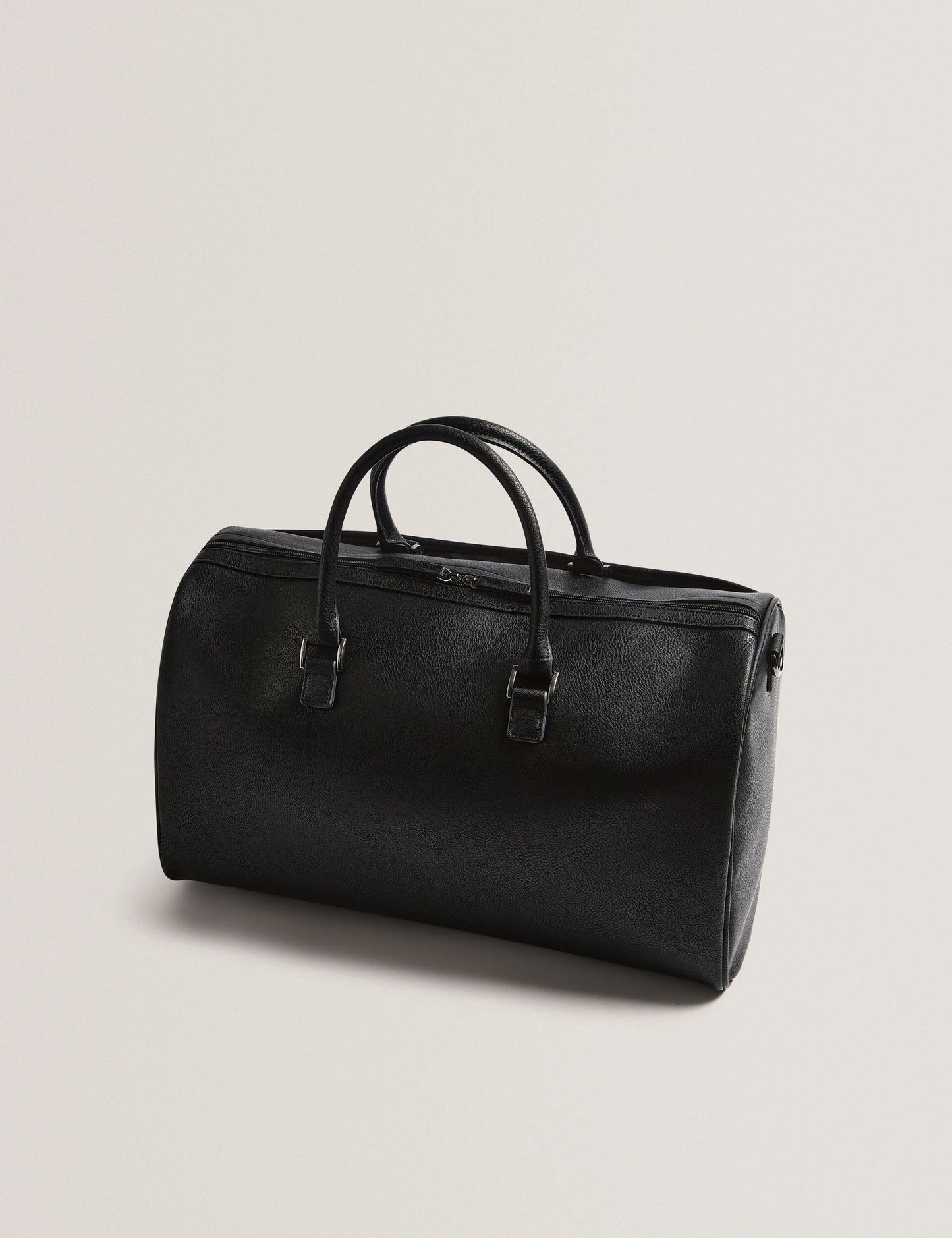 KELVIN | BLACK