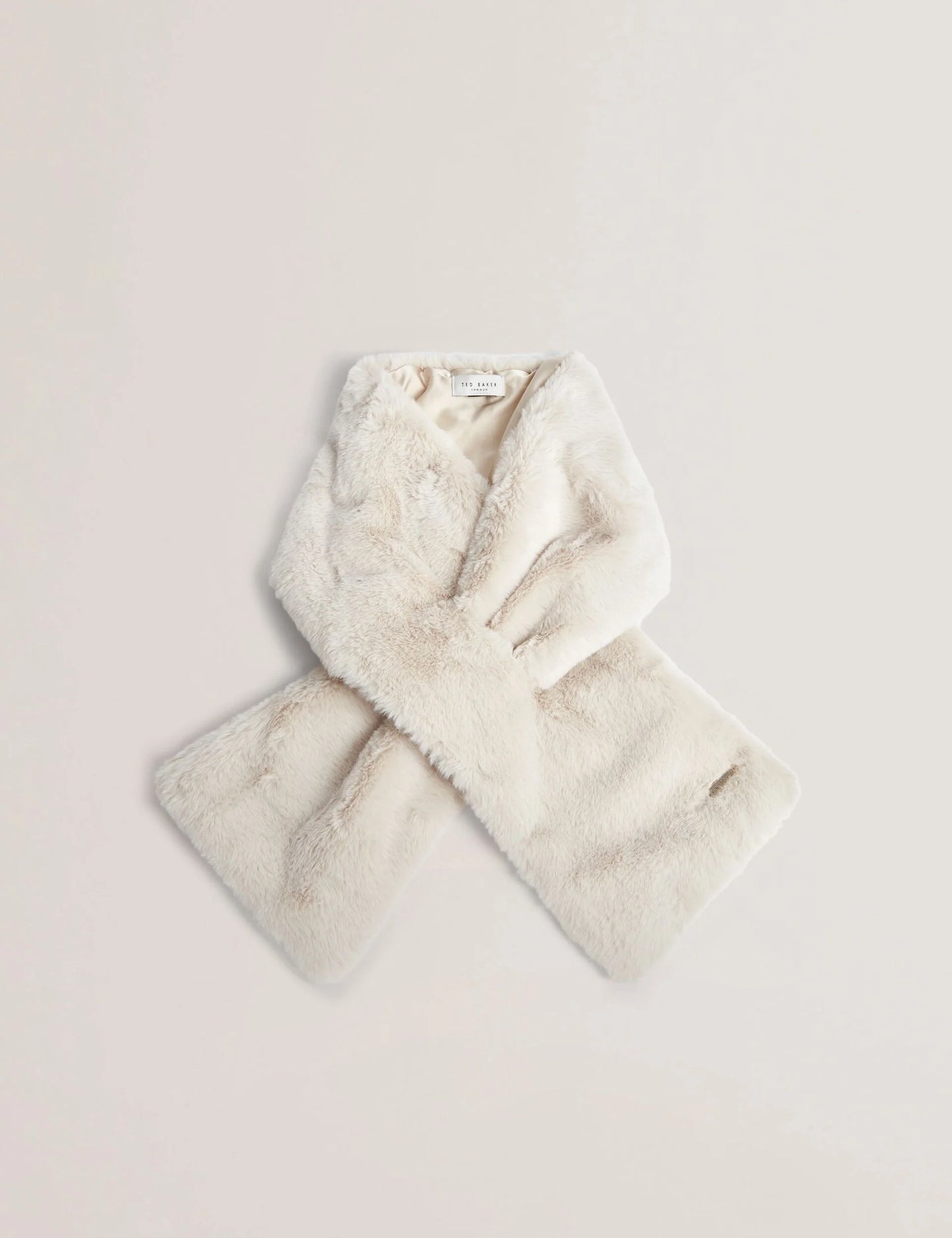 EMAAAAS | WHITE