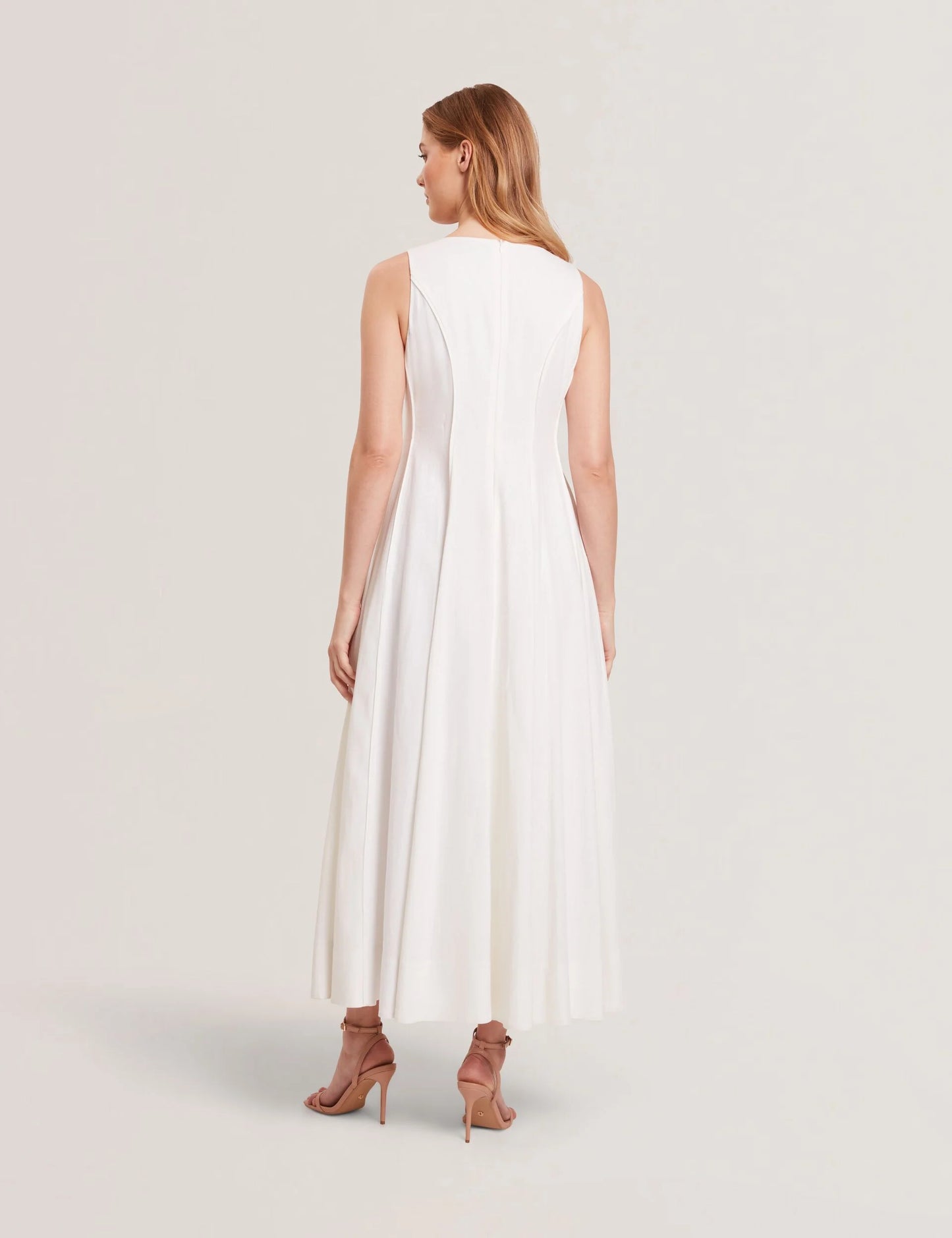 SLEEVELESS V-NECK PLEATED MAXI DRESS | ULTRA WHITE